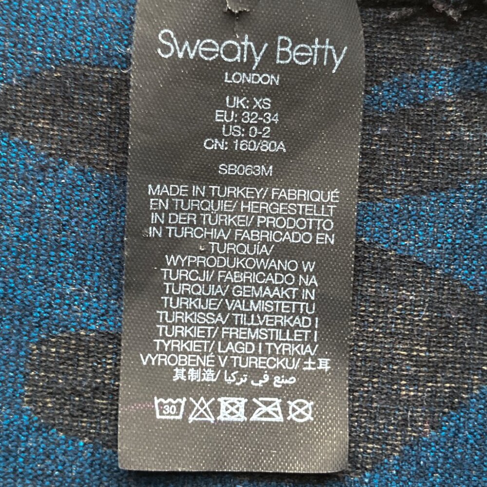Sweaty Betty Animal Print Base Layer Top - Picture 8 of 9